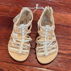 Harper Canyon size 9 girls sandals